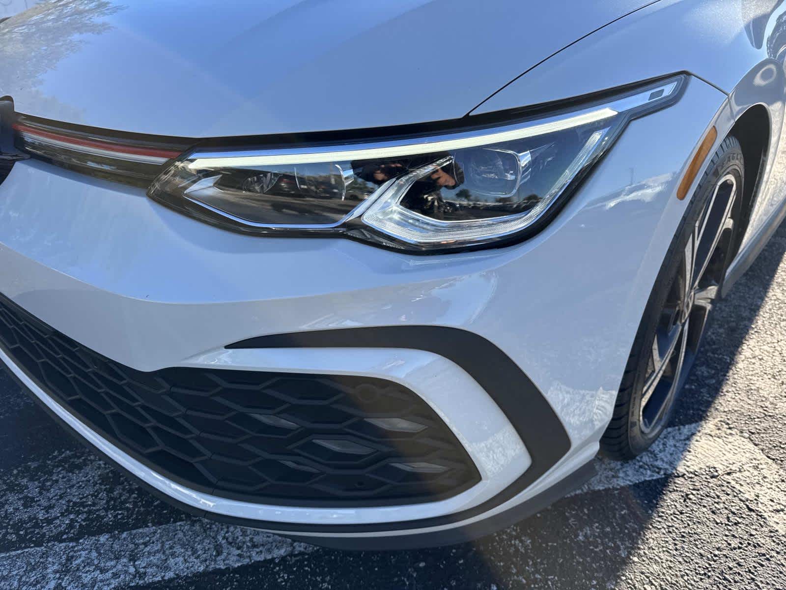 2024 Volkswagen Golf GTI SE