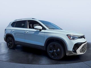 2026 Volkswagen Taos SE FWD