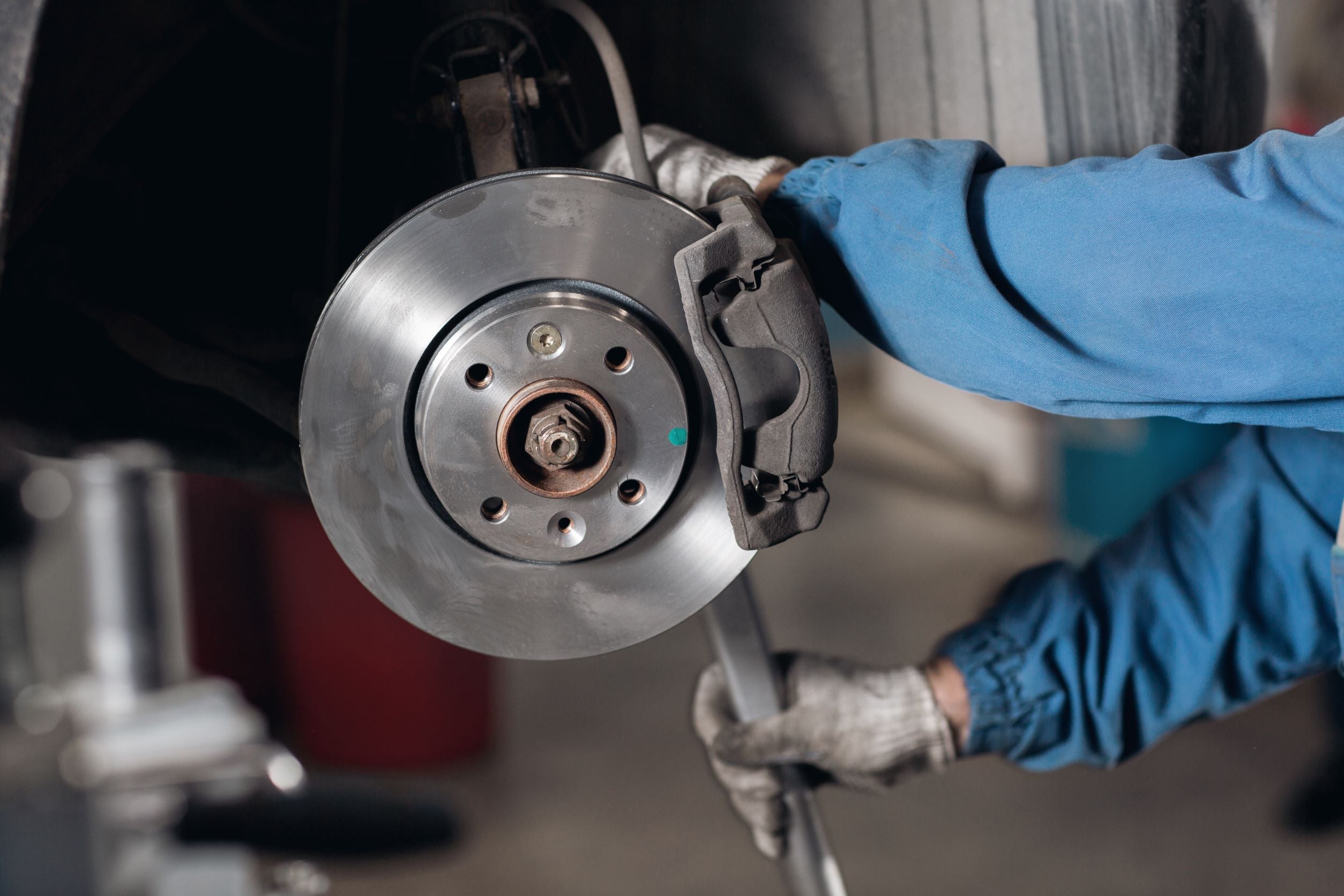 Volkswagen brake pad inspection and maintenance